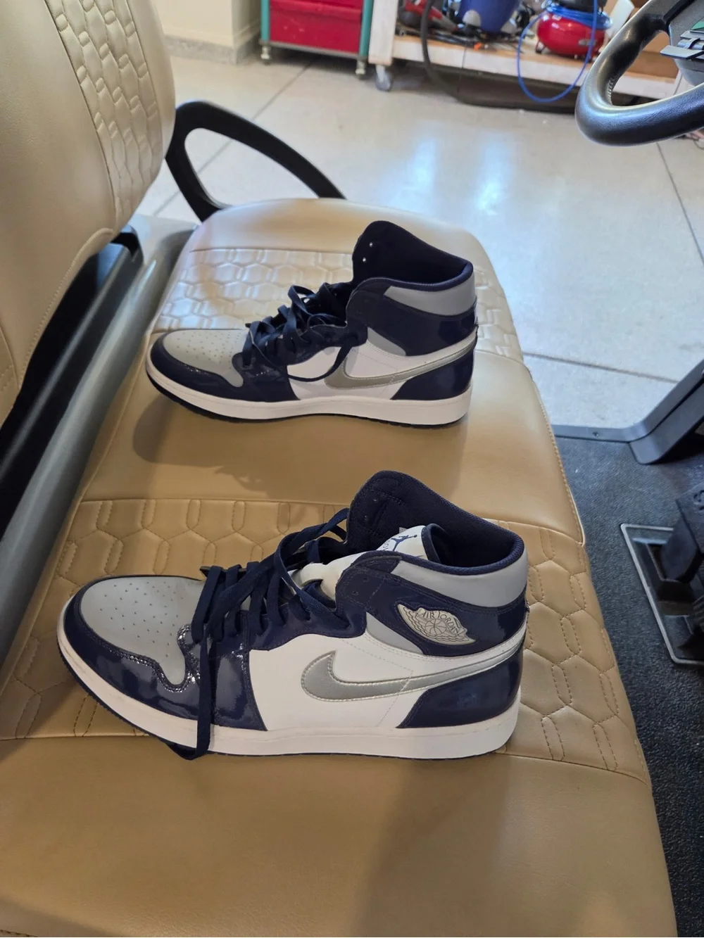 Air Jordan 1 High Top golf Sneakers in Navy, Gray & White